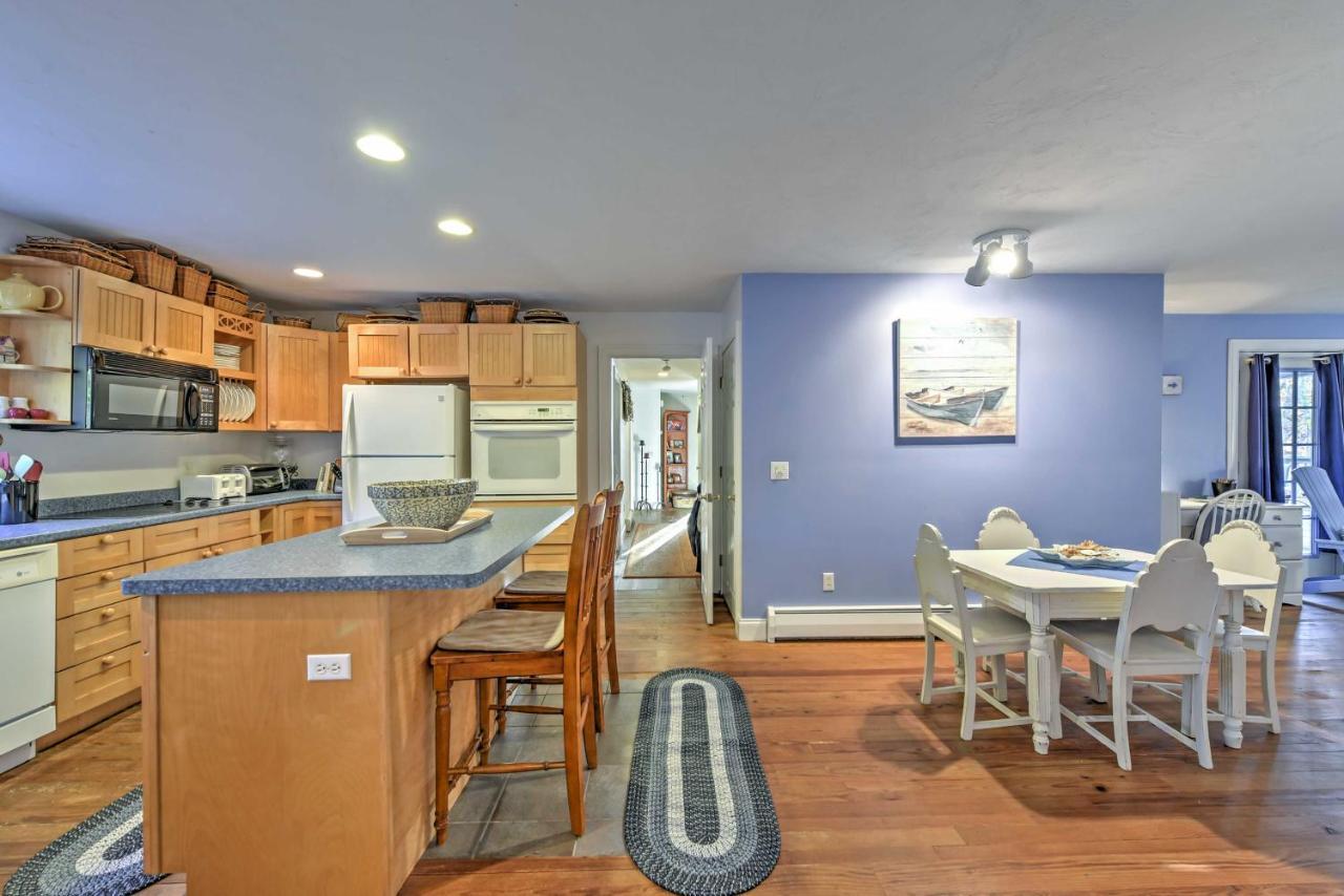 Nautical Bourne Apartment - 2 Mi To Monument Beach Bagian luar foto