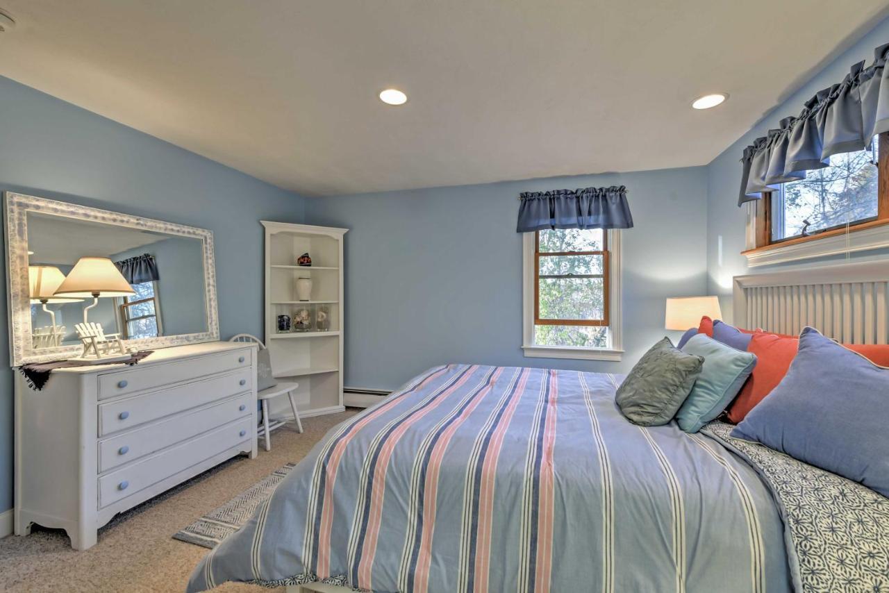 Nautical Bourne Apartment - 2 Mi To Monument Beach Bagian luar foto