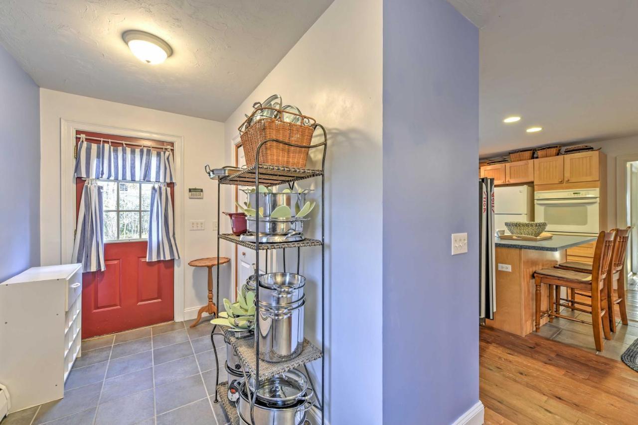 Nautical Bourne Apartment - 2 Mi To Monument Beach Bagian luar foto